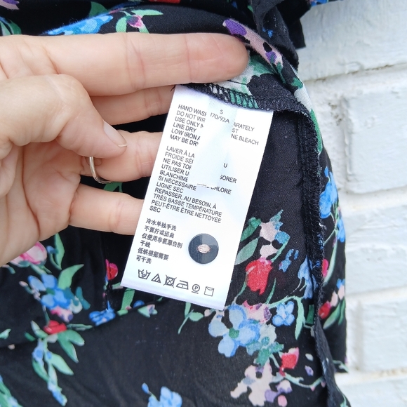 Anthropologie Maeve Aveiro Flutter Sleeve Floral Blouse - Picture 7 of 9